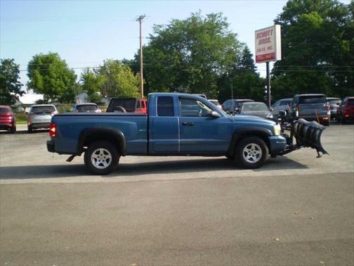 2005 Dodge Dakota SLT Club Cab