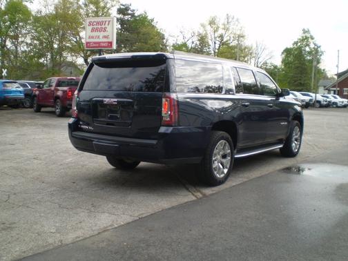 Dark Sapphire Blue Metallic 2019 GMC Yukon XL 4WD 4dr SLT
