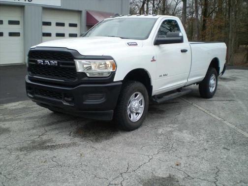 2021 RAM 3500 Tradesman Regular Cab 4x4 8' Box