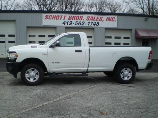 2021 RAM 3500 Tradesman Regular Cab 4x4 8' Box