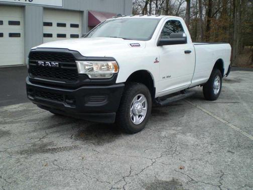 2021 RAM 3500 Tradesman Regular Cab 4x4 8' Box