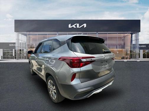 2023 Kia Seltos LX