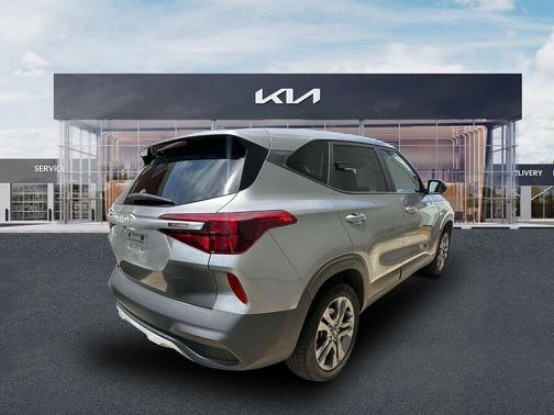 2023 Kia Seltos LX