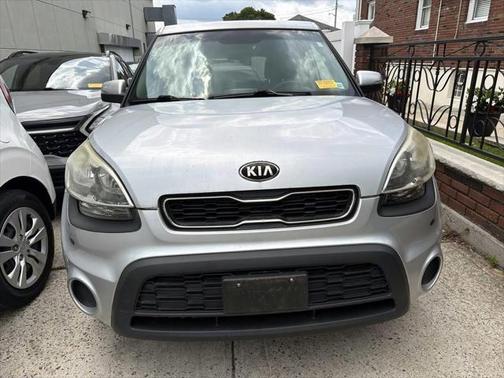 2013 Kia Soul +