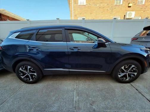 2024 Kia Sportage Hybrid EX