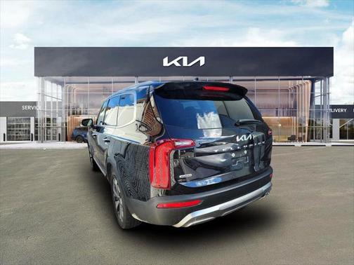 2022 Kia Telluride LX