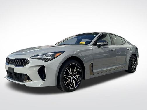 2023 Kia Stinger GT-Line