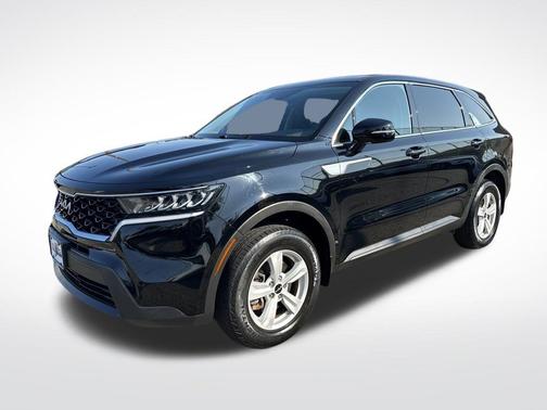 2022 Kia Sorento LX