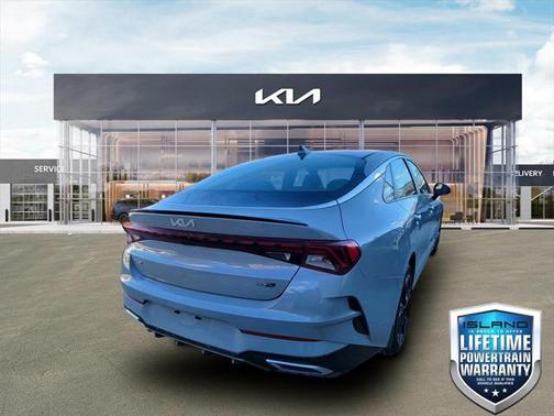 2022 Kia K5 GT-Line