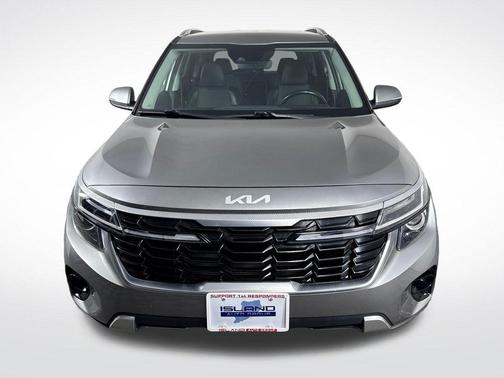 Steel Gray 2024 Kia Seltos S