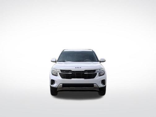 2025 Kia Seltos LX