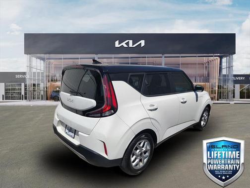 2023 Kia Soul S