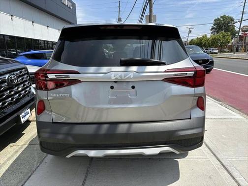 2023 Kia Seltos LX