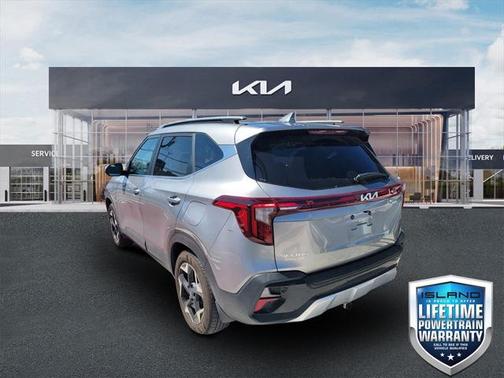 2023 Kia Seltos S