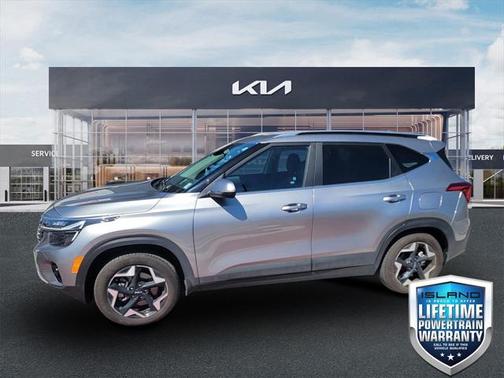 2023 Kia Seltos S