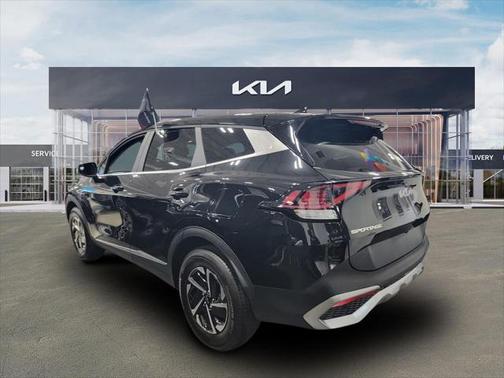 2024 Kia Sportage Hybrid LX
