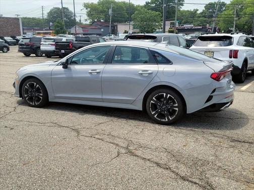 2023 Kia K5 GT-Line