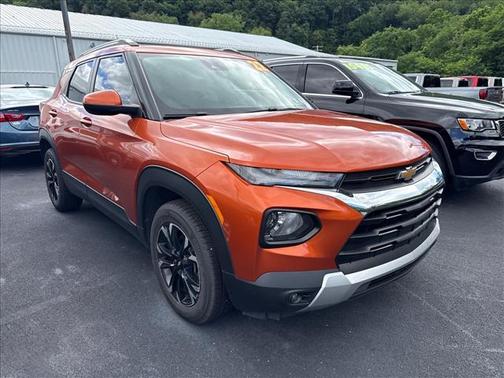 Vivid Orange Metallic 2022 Chevrolet Trailblazer LT