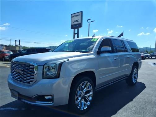 Quicksilver Metallic 2018 GMC Yukon XL Denali