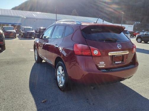 Photo 5 of 21 of 2015 Nissan Rogue Select S