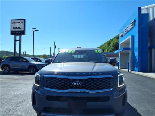 Everlasting Silver 2020 Kia Telluride LX