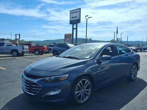 Lakeshore Blue Metallic 2025 Chevrolet Malibu FWD 1LT