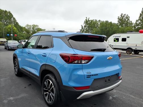 Fountain Blue 2024 Chevrolet Trailblazer LT
