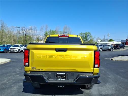 Nitro Yellow Metallic 2023 Chevrolet Colorado Z71