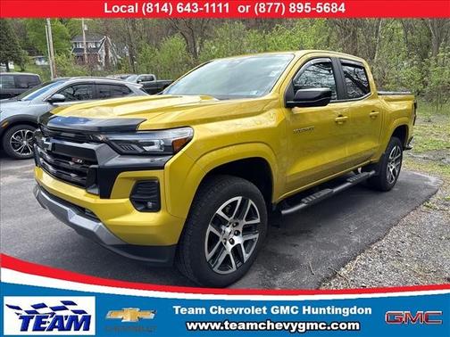 Nitro Yellow Metallic 2023 Chevrolet Colorado Z71