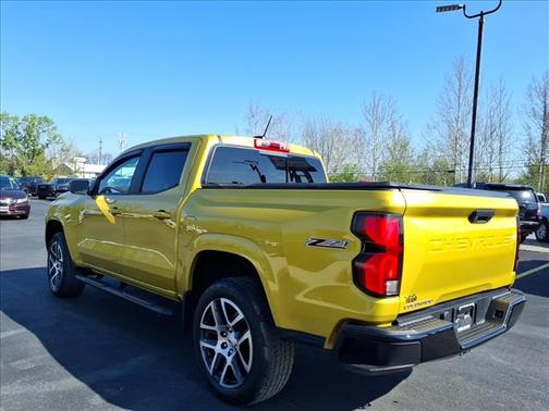 Nitro Yellow Metallic 2023 Chevrolet Colorado Z71