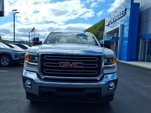 Summit White 2018 GMC Sierra 2500 SLE