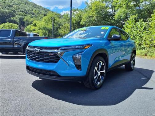 2025 Chevrolet Trax FWD 1RS