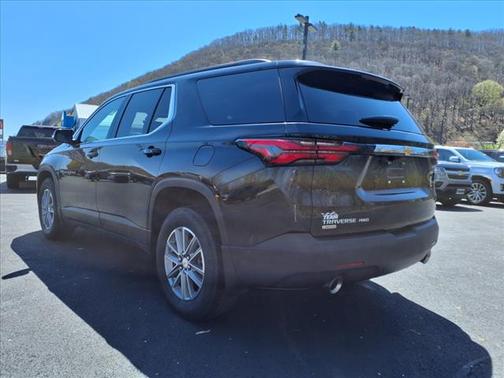 2024 Chevrolet Traverse LT Cloth