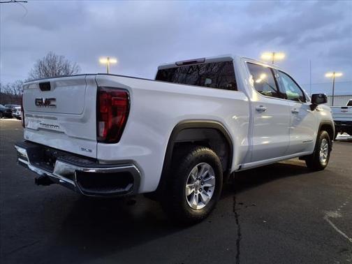 2023 GMC Sierra 1500 SLE