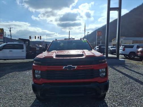 2024 Chevrolet Silverado 2500 Custom