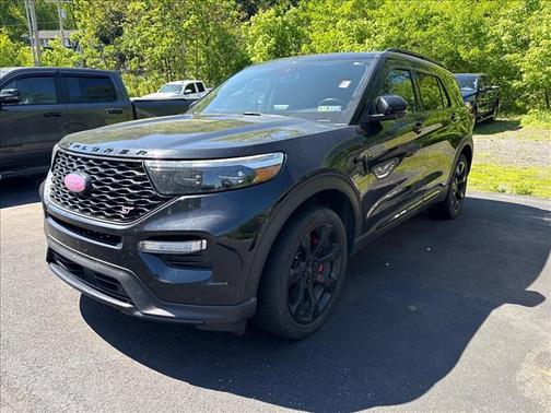 Agate Black Metallic 2020 Ford Explorer ST