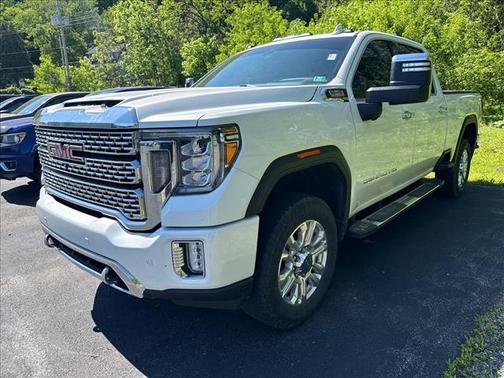 White Frost Tricoat 2023 GMC Sierra 2500 Denali