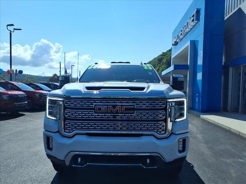 White Frost Tricoat 2023 GMC Sierra 2500 Denali