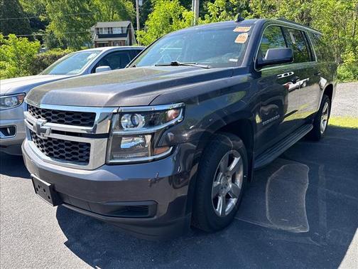 2017 Chevrolet Suburban LT