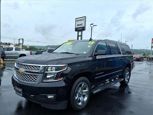 Black 2017 Chevrolet Suburban LT