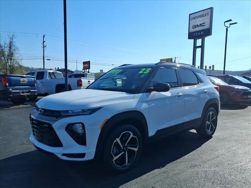 White 2023 Chevrolet Trailblazer RS