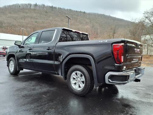 2023 GMC Sierra 1500 SLE