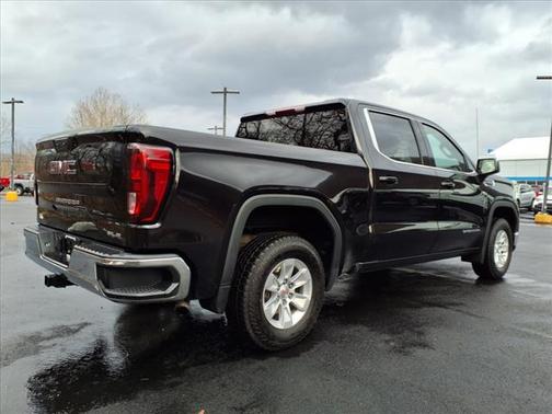 2023 GMC Sierra 1500 SLE