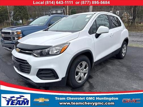 Summit White 2017 Chevrolet Trax LS