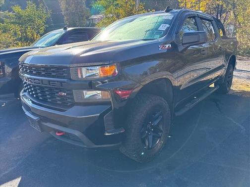 Black 2019 Chevrolet Silverado 1500 Custom Trail Boss