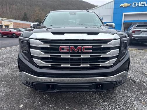 Onyx Black 2026 GMC Sierra 1500 SLE