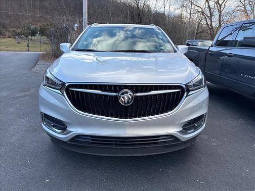2020 Buick Enclave AWD Essence