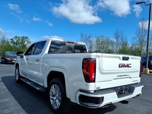 White Frost Tricoat 2019 GMC Sierra 1500 Denali