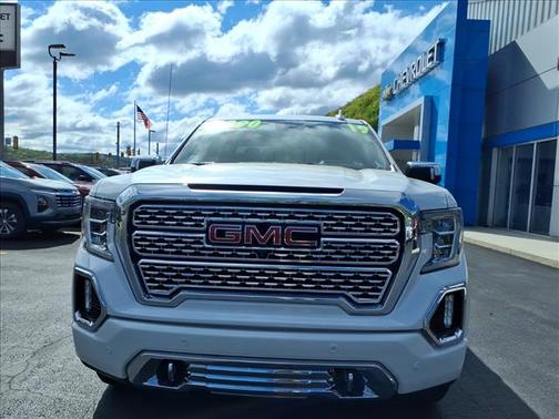 White Frost Tricoat 2019 GMC Sierra 1500 Denali