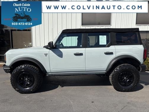 2022 Ford Bronco BASE